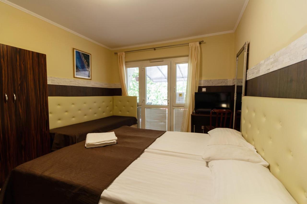 Bella Villa Siófok Buitenkant foto